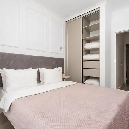 Apartman Mennica